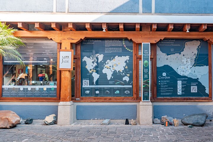 Carve your own jade piece in Antigua!