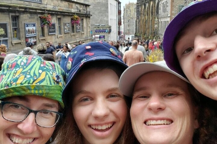 Norwich Self Guided Treasure Hunt & Outdoor Exploration Game