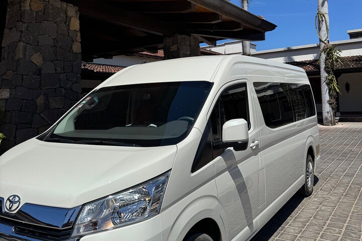 Liberia Airport Private Transportation