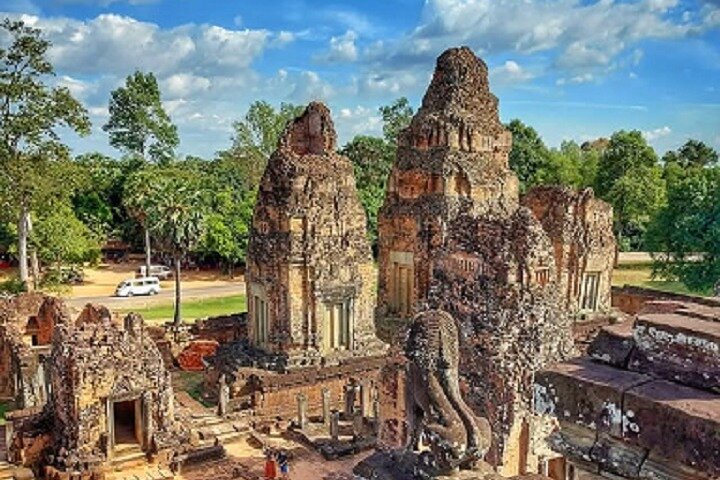 Siem Reap 2-Day Private Angkor Wat Tour with Sunrise
