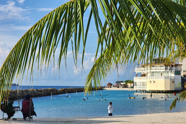 Greater Male Explorer - Private City Tour by Car or by Walking