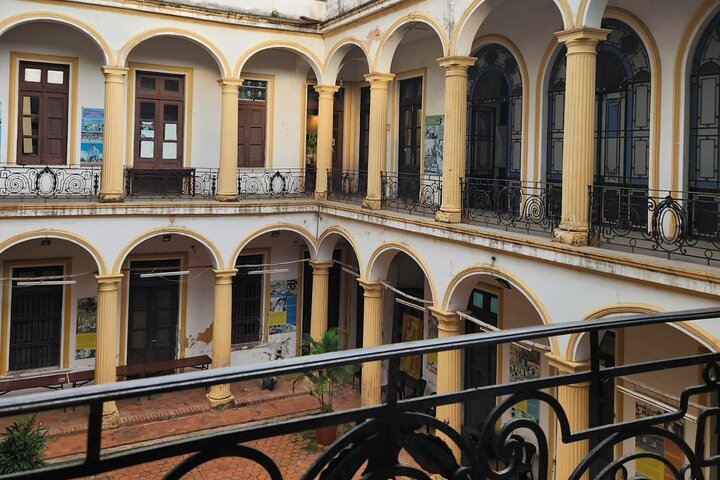Private City tour : Nature, Porongo, Markets and Culture