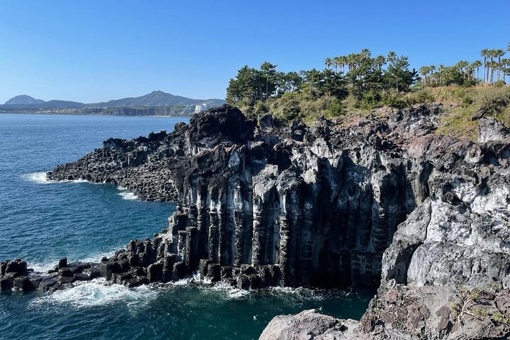 Jeju Southern UNESCO Full Day Tour with Mt.Halla