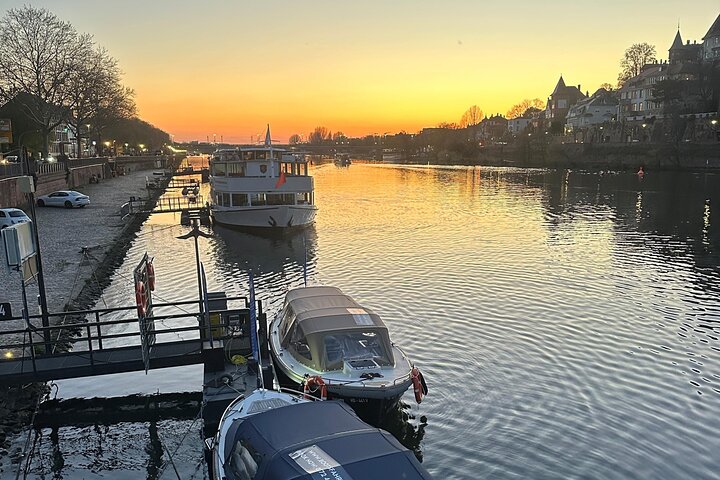 Boat trip Heidelberg Private boat with captain 1.5h to 12 guests