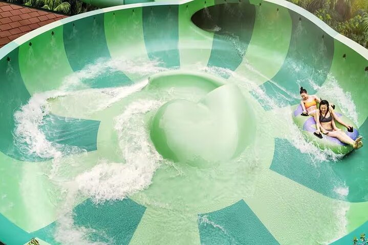 Adventure Cove WaterPark Sentosa Island Singpore