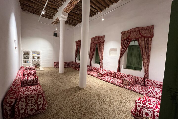 Walking Tour: Al Masmak Fortress, Souq Al Zal, and Saudi coffee