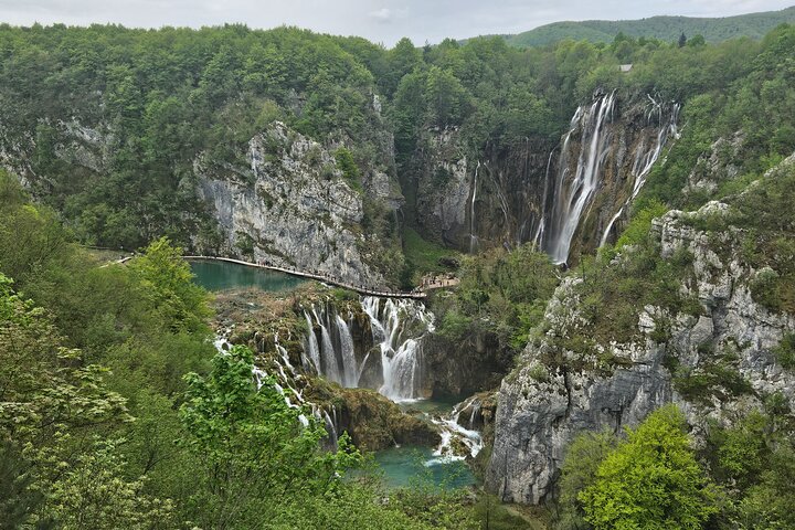 Plitvice Lakes Group Walking Tour with Local Guide