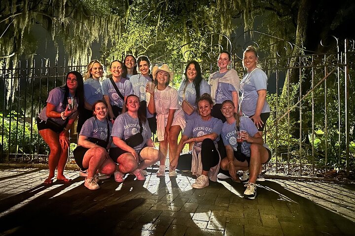 Savannah Haunted Pub Crawl Walking Tour
