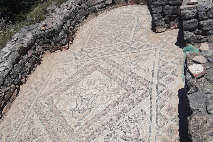 UNESCO Heritage Tour: Ancient Lin & Royal Tombs of Selca