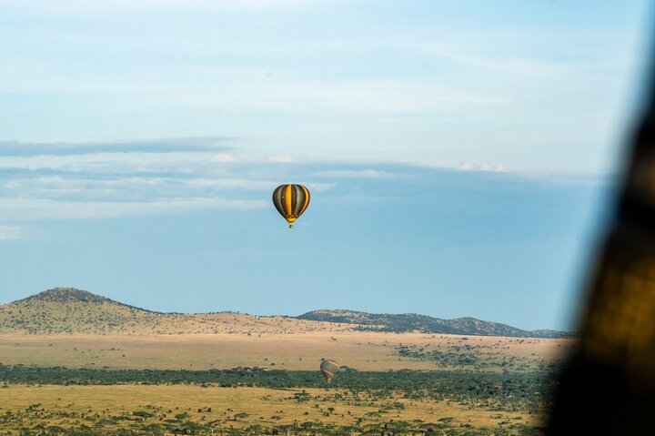 Serengeti Hot Air Balloon Flight with Champagne Breakfast