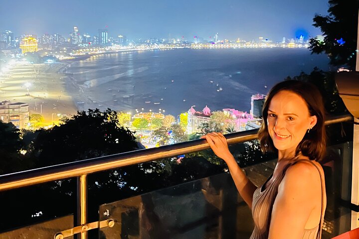Private Mumbai City Tour with Guide and Transport