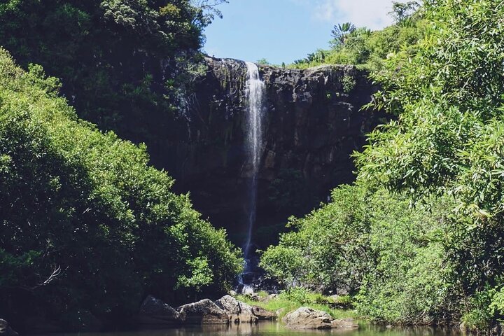 Hiking 7 Waterfalls Experience in Mauritius with Lunch
