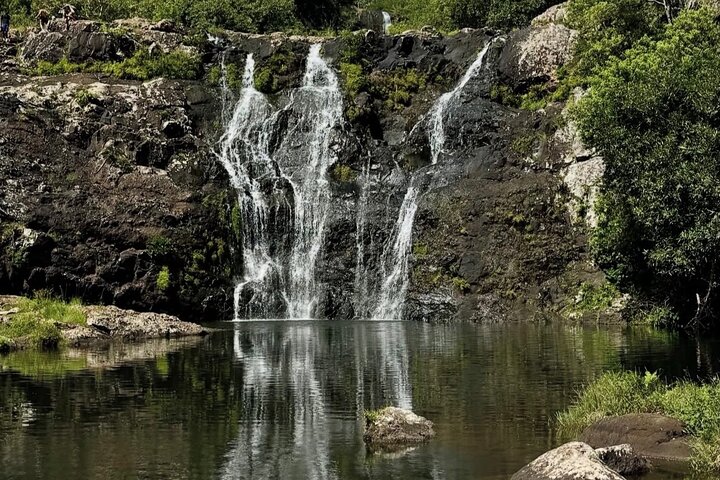 Hiking 7 Waterfalls Experience in Mauritius with Lunch