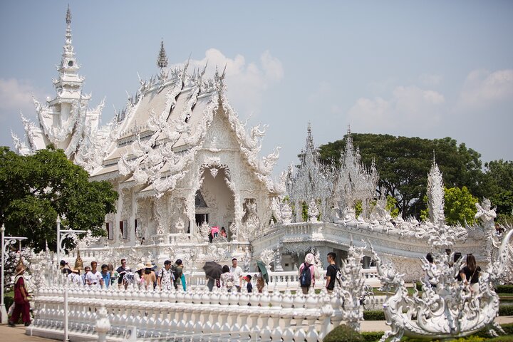 Chiang Rai White Temple, Blue Temple and more from Chiang Mai