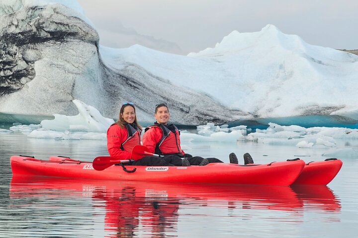 Glacier Combo Kayking at Glacier Lagoon and Glacier Hike