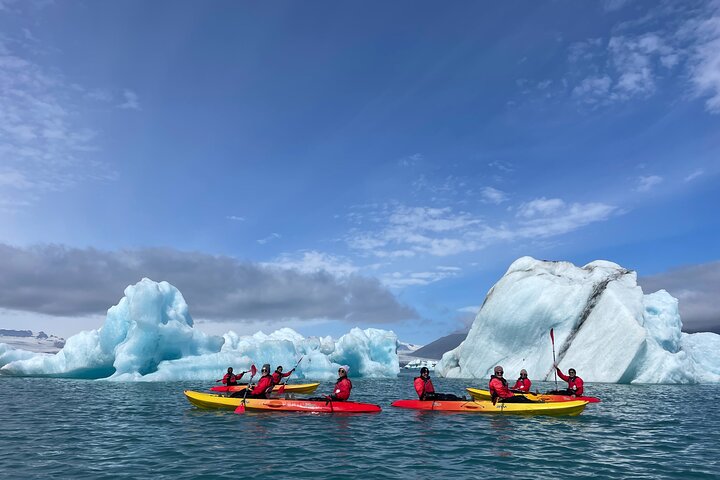 Glacier Combo Kayking at Glacier Lagoon and Glacier Hike