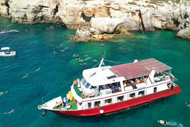 Medulin-Kamenjak 5h boat trip ALL-INCLUSIVE drinks on Sandra Boat