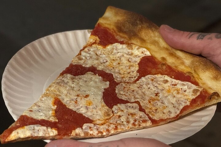 Chef-Led Brooklyn Street-Food Tour in Williamsburg & Greenpoint
