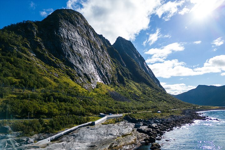 Senja Island: 4x4 Day Tour with Overlanding Senja