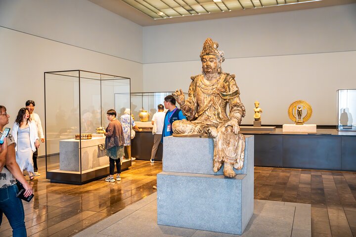 Private Abu Dhabi City Tour with Louvre Abu Dhabi Combo