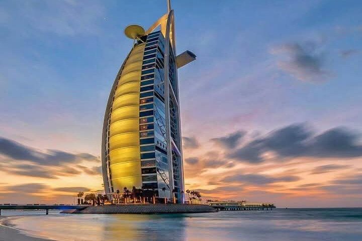 Dubai private Modern Tour From Fujairah