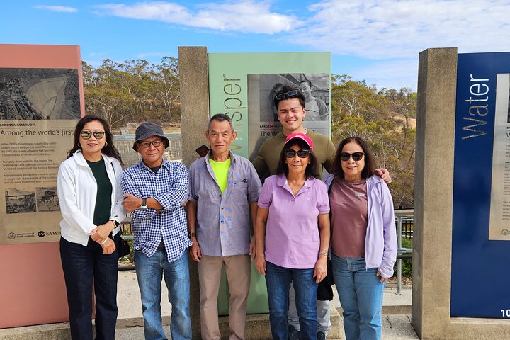 From Adelaide: 5 to 7 People Personal Tour