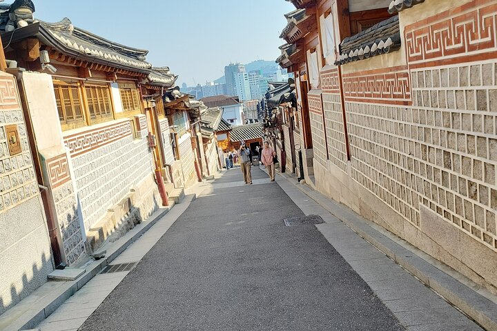 Half or Day Private Tour For Cruise Incheon and Seoul City Tour