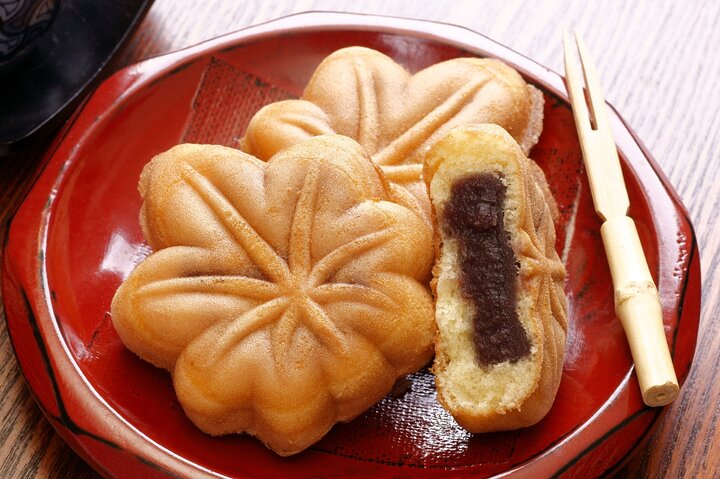 Nagasaki Street Food Adventure: Private Walking Tour with a Local