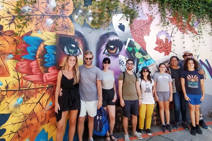 Comuna 13 Tour with Cable Car Ride