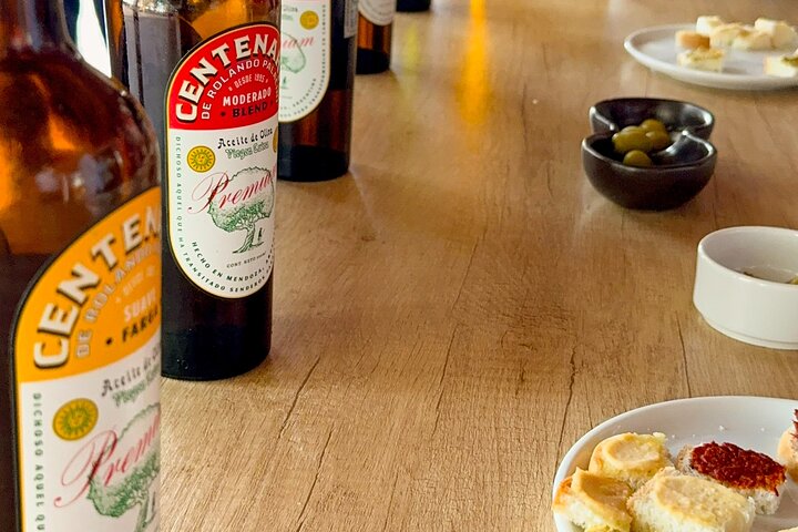 Tour of 3 Wineries and Olive Trees with Tastings