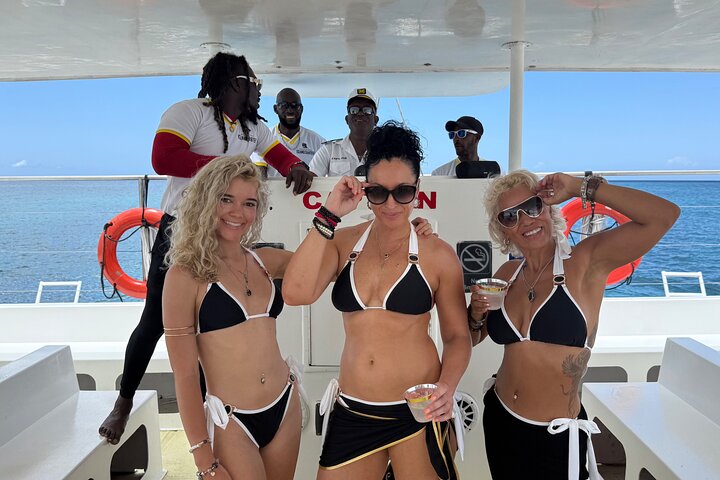 SUNSET PARTY CATAMARAN Ricks Cafe ADULTS ONLY DJ Montego Bay