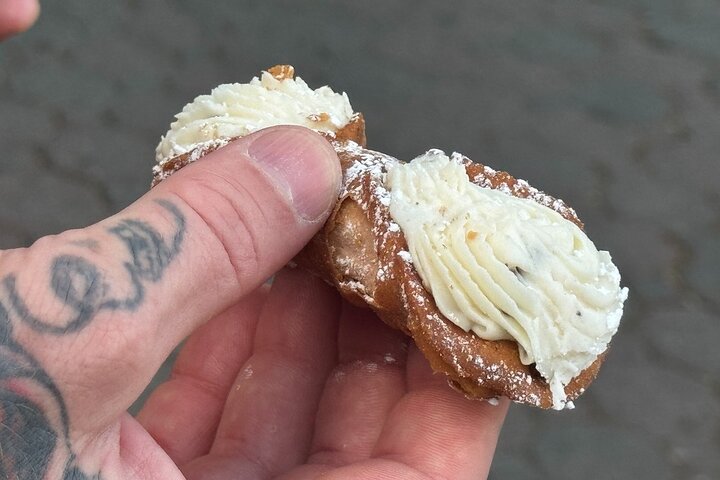Chef-Led Brooklyn Street-Food Tour in Williamsburg & Greenpoint