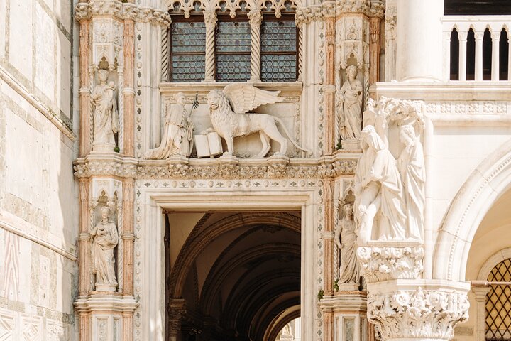 Venice In a Day St Mark's Doges Palace Gondola Ride and City Tour