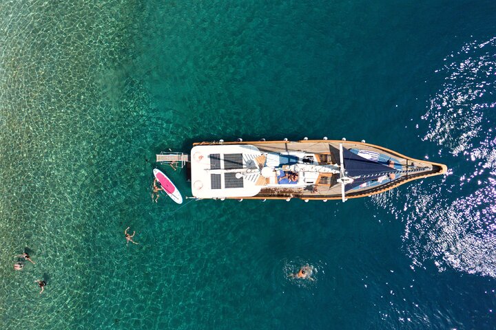 All-Inclusive Semi-Private Sailing Cruise