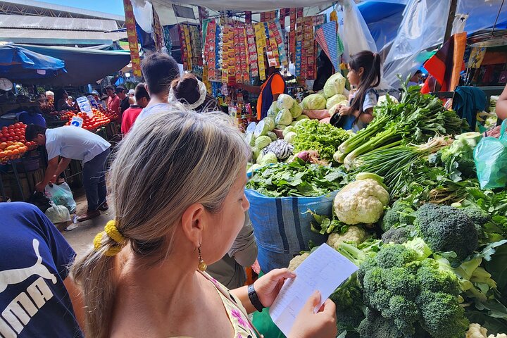 Private City tour : Nature, Porongo, Markets and Culture