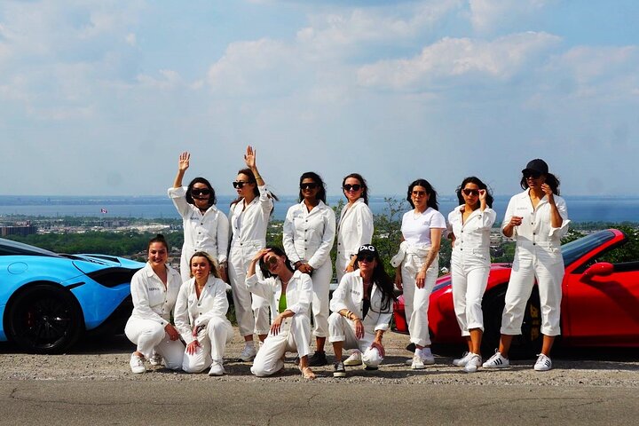 Exotic Car Driving Tours with Super Cars in Blue Mountain