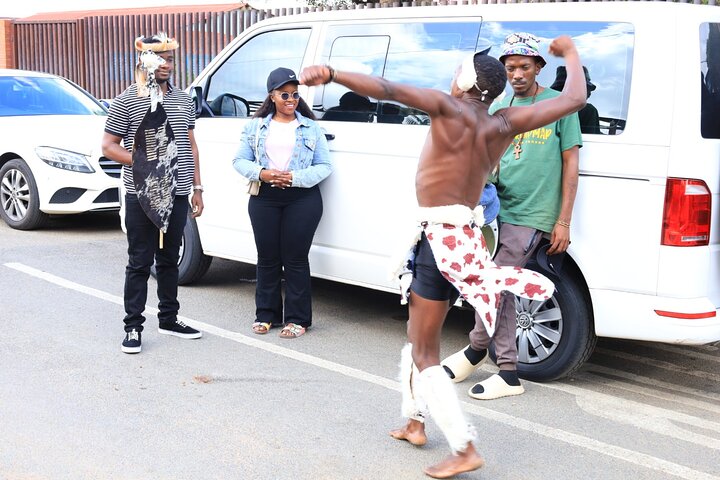 Full-Day Guided Tour of Soweto, Johannesburg and Apartheid Museum