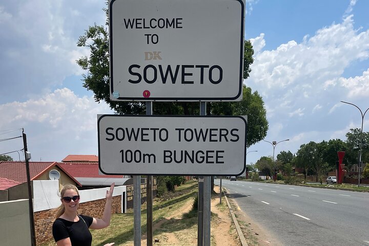 Full-Day Guided Tour of Soweto, Johannesburg and Apartheid Museum