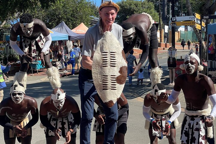 Full-Day Guided Tour of Soweto, Johannesburg and Apartheid Museum