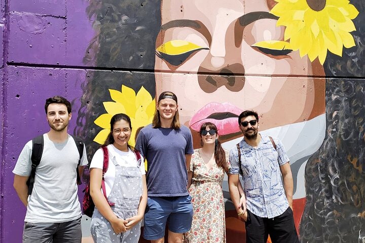 Comuna 13 Tour with Cable Car Ride