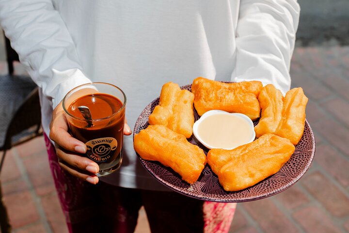 Prabang Plates Food Tour with 15+ Tastings