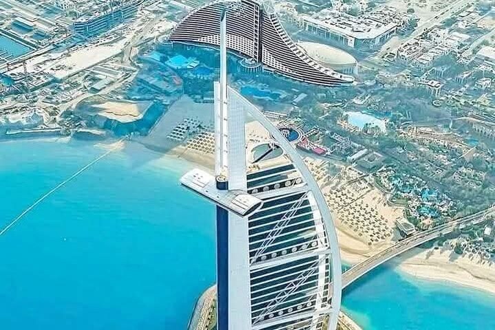 Dubai private Modern Tour From Fujairah