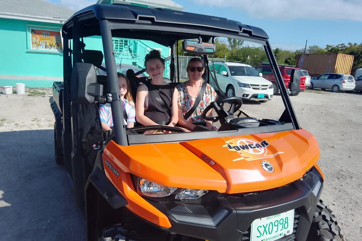 Exuma,Bahamas: 6 Seater Buggy/Jeep Rental with Bluetooth speakers