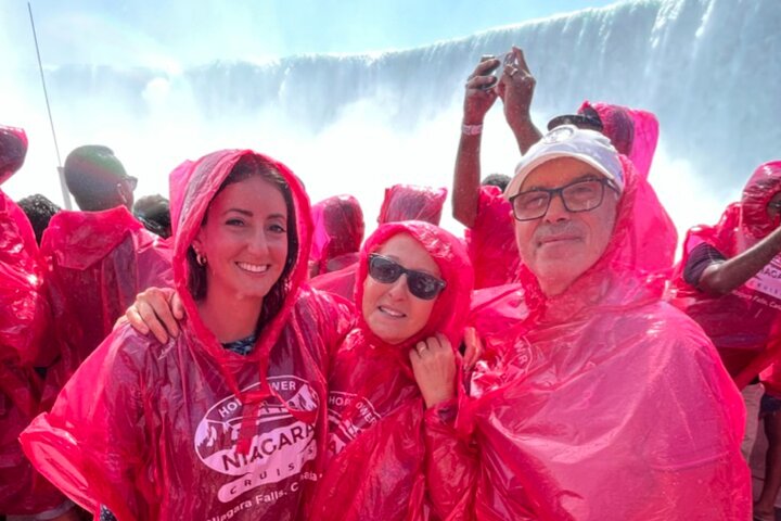 Niagara Falls Canada Day Tour From Toronto + Boat Cruise Option