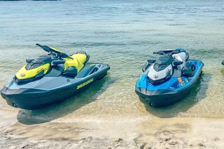 Power Island Guided Jetski Tour