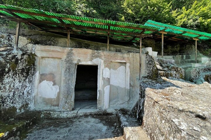 UNESCO Heritage Tour: Ancient Lin & Royal Tombs of Selca