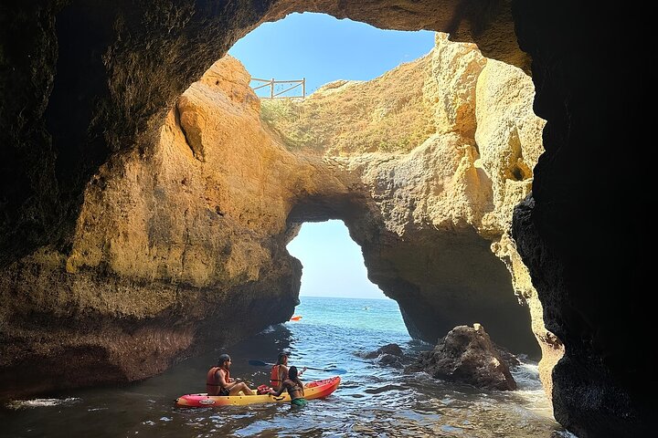 Benagil Kayak Tour: Famous & Hidden Caves – Small Groups