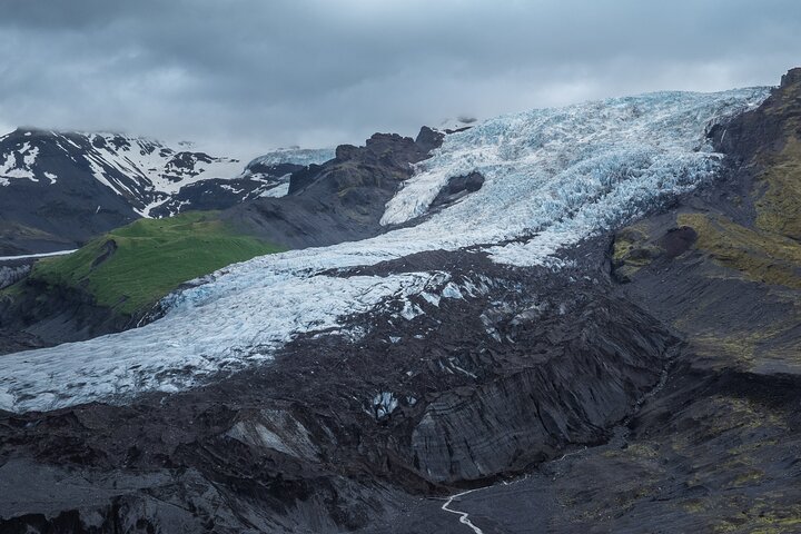 Vatnajökull Guided Beginner Glacier Walk with 4x4 Transfer