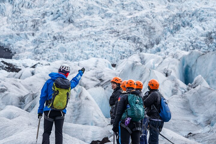 Vatnajökull Guided Beginner Glacier Walk with 4x4 Transfer