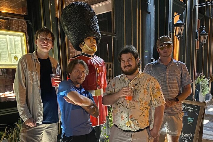 Savannah Haunted Pub Crawl Walking Tour